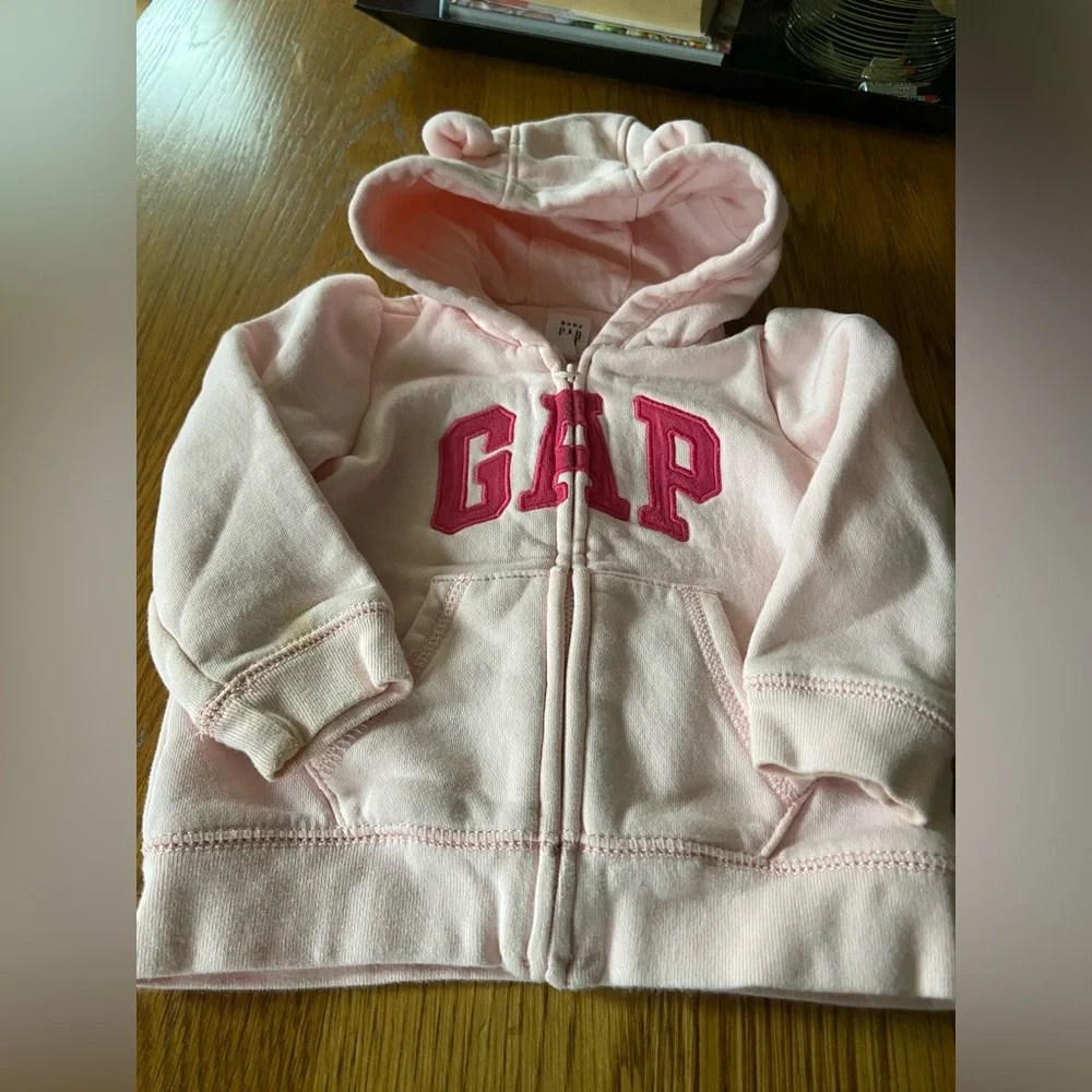 Gap Girls 12-18 mnths Zip Up Hoodie